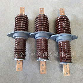 CWB-10kv-12kv/630a戶外高壓穿牆套管CWB-10/400a銅鋁（lǚ）排瓷套管